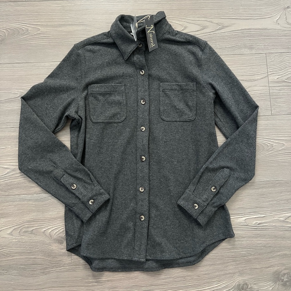 Natural reflections button down